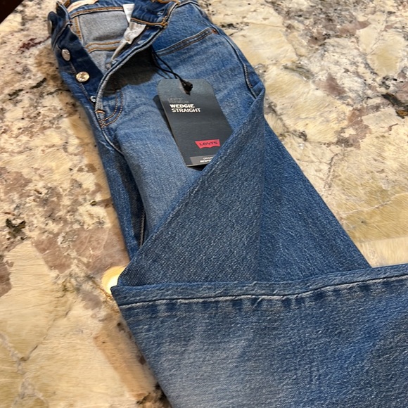 LEVI’S WEDGIE NWT Straight Leg - Picture 4 of 14